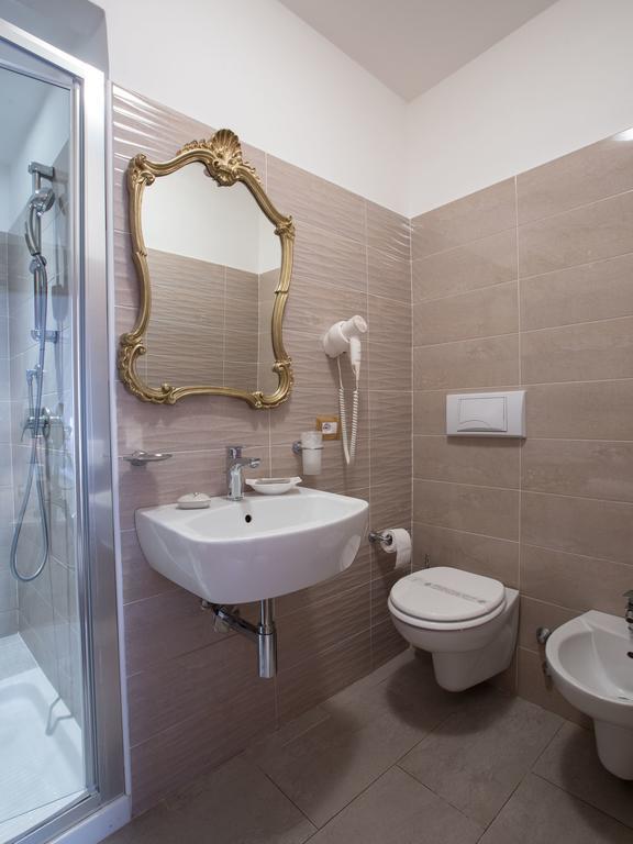 Hotel Lieto Asís